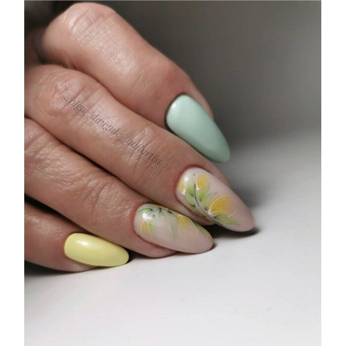 Ritzy Lac EARLY DAFFODIL 18 - Image 2